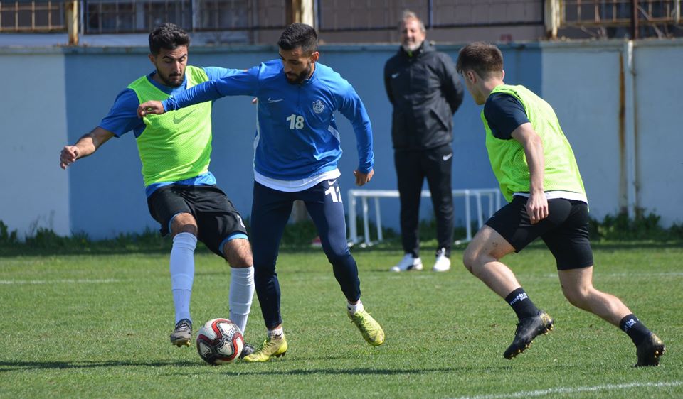 TUZLASPOR, U19 TAKIMINI 4-0 YENDİ