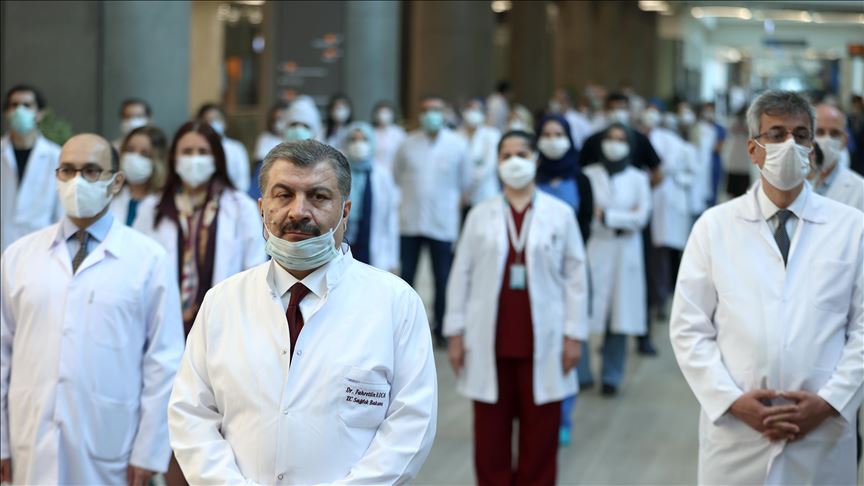 SAĞLIK BAKANI KOCA: BAŞAKŞEHİR ŞEHİR HASTANEMİZİN BÜTÜN YATAKLARI GEREKTİĞİNDE YOĞUN BAKIM OLARAK KULLANILABİLİR