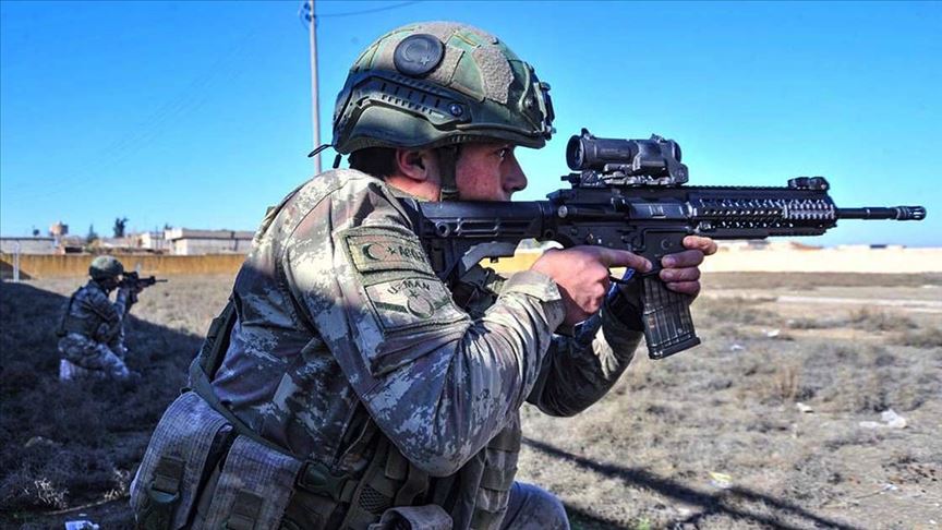 FIRAT KALKANI VE BARIŞ PINARI BÖLGELERİNDE 7 TERÖRİST ETKİSİZ HALE GETİRİLDİ