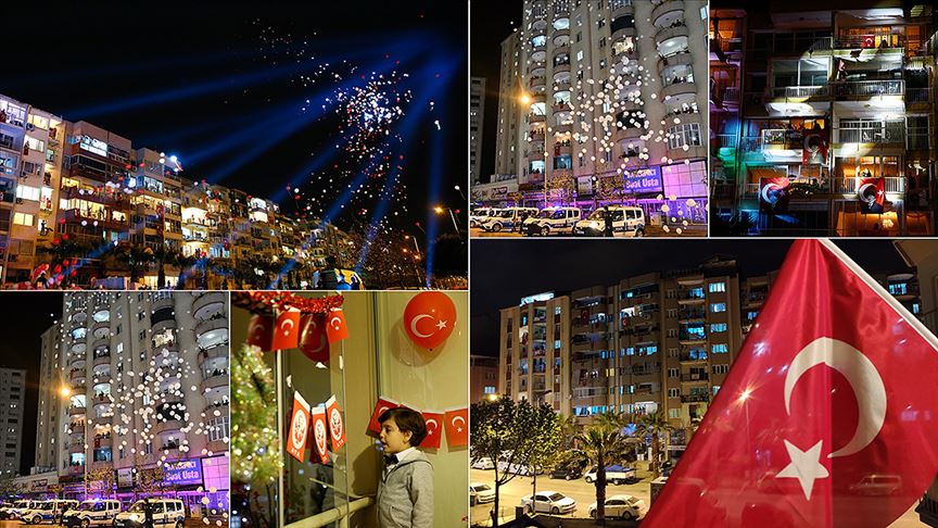 TÜRKİYE TEK YÜREK OLDU İSTİKLAL MARŞI’NI OKUDU