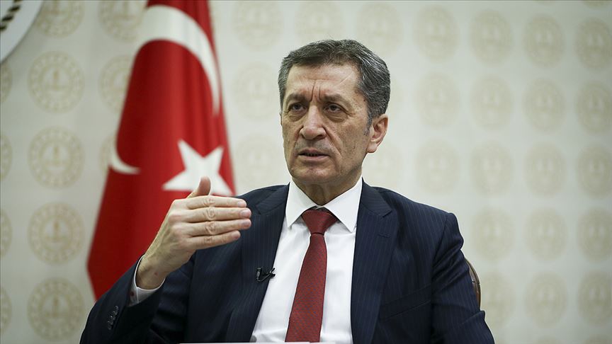 MİLLİ EĞİTİM BAKANI SELÇUK: HER ÖĞRENCİ KENDİ OKULUNDA LGS’YE GİRECEK