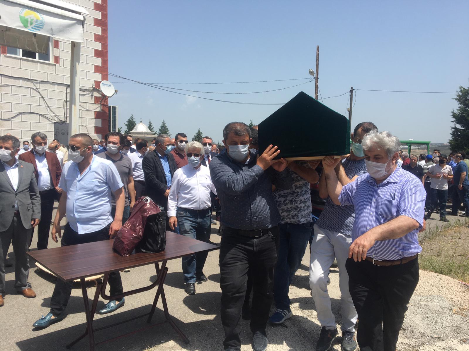 TUZLA LEVENT AYAZ VE KARDEŞLERİNİN ACI GÜNÜNDE YALNIZ BIRAKMADI