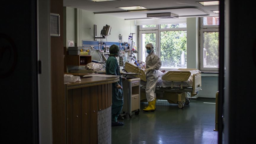 TÜRKİYE’DE SON 24 SAATTE 1511 KİŞİYE COVİD-19 TANISI KONULDU, 71 KİŞİ HAYATINI KAYBETTİ