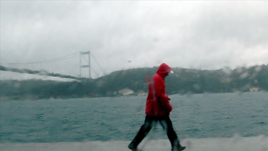 İSTANBUL’DA GÖK GÜRÜLTÜLÜ SAĞANAK BEKLENİYOR