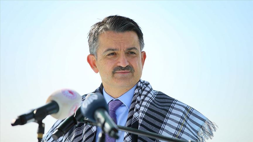 BAKAN PAKDEMİRLİ’DEN PAMUK ÜRETİCİSİNE PRİM MÜJDESİ