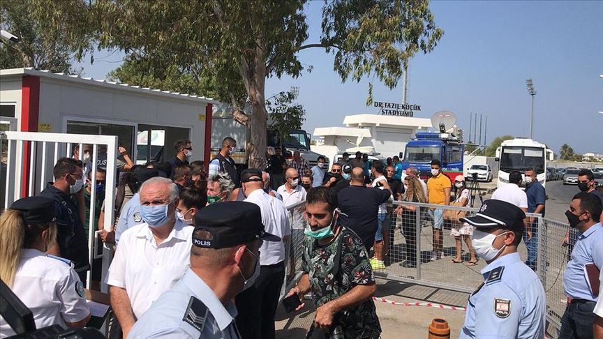 KKTC’DE KAPALI MARAŞ BÖLGESİNİN BİR KISMI HALKIN KULLANIMINA AÇILDI