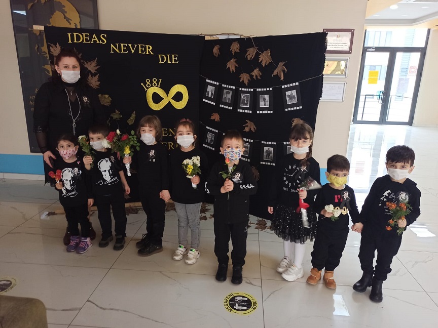 ÖZEL KALE OKULLARI BAŞÖĞRETMEN MUSTAFA KEMAL ATATÜRK’ÜN ÖLÜM YIL DÖNÜMÜNÜ HÜZÜNLE VE SAYGIYLA ANIYOR!