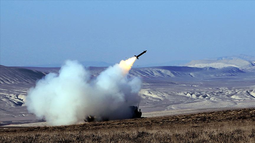 AZERBAYCAN ORDUSU ERMENİSTAN’A AİT SU-25 SAVAŞ UÇAĞINI DÜŞÜRDÜ