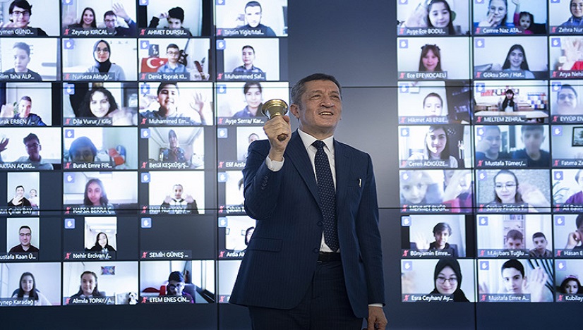 MİLLİ EĞİTİM BAKANI SELÇUK, YARIYIL TATİLİ ZİLİNİ ÇALDI: 15 ŞUBAT’TAN İTİBAREN SİZLERİ OKULLARIMIZDA GÖRMEK İSTİYORUZ