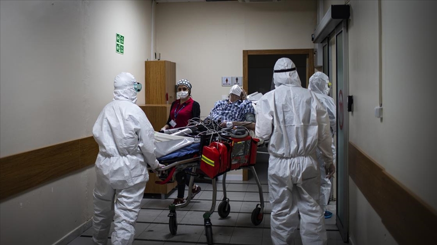 TÜRKİYE’DE SON 24 SAATTE 6 BİN 435 KİŞİNİN COVİD-19 TESTİ POZİTİF ÇIKTI, 159 KİŞİ HAYATINI KAYBETTİ