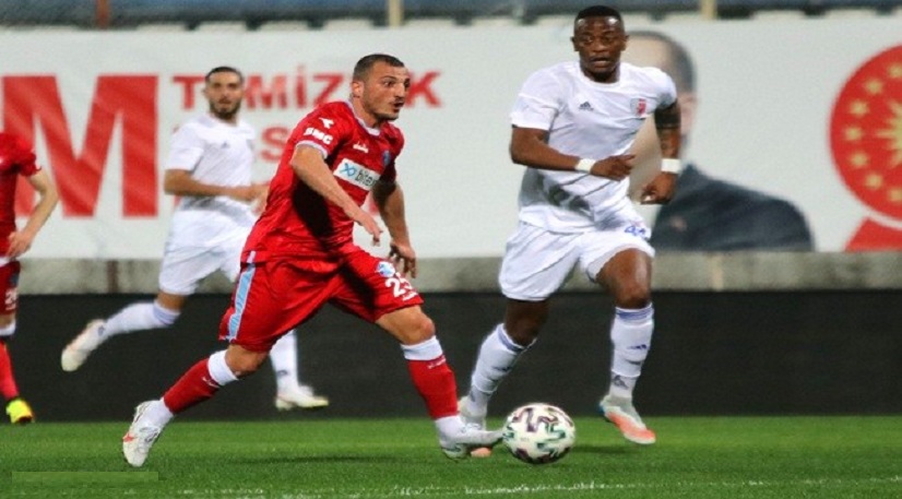 ADANA DEMİRSPOR ŞAMPİYONLUK AŞKINA