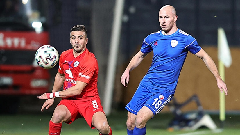 ALTINORDU’DAN ÜMİT ÖZAT’A ŞOK SÜRPRİZ