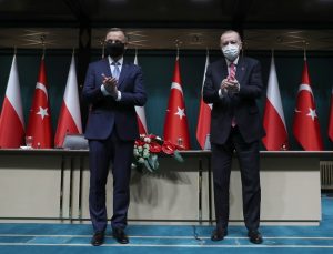 CUMHURBAŞKANI ERDOĞAN: TÜRKİYE, TARİHİNDE İLK KEZ NATO VE AB ÜYESİ BİR ÜLKEYE İHA İHRAÇ EDECEK