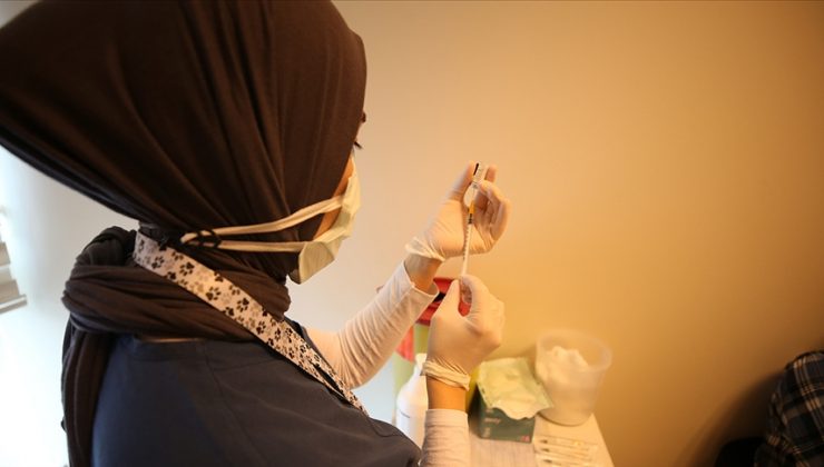 COVİD-19’LA MÜCADELE KAPSAMINDA UYGULANAN AŞI MİKTARI 28 MİLYON 233 BİN 774 DOZ OLDU