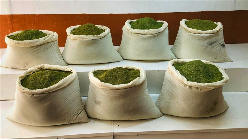 BAKAN SOYLU: DİYARBAKIR LİCE TEPE KÖYÜ KIRSALINDA, JANDARMA BİRİMLERİMİZ 221 KİLO TOZ ESRAR ELE GEÇİRDİ