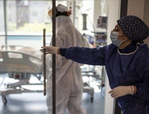 TÜRKİYE’DE 7 BİN 523 KİŞİNİN COVİD-19 TESTİ POZİTİF ÇIKTI, 178 KİŞİ YAŞAMINI YİTİRDİ