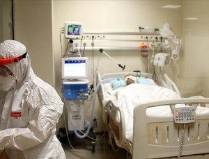 TÜRKİYE’DE SON 24 SAATTE 9 BİN 375 KİŞİNİN TESTİ POZİTİF ÇIKTI