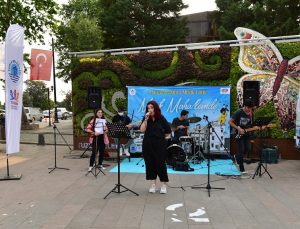 TUZLALI GENÇLER MAHALLELERDE KONSER VERDİ