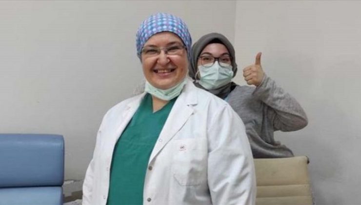 BAKAN KOCA, COVİD-19’LA MÜCADELE KAPSAMINDA UYGULANAN AŞI MİKTARININ 40 MİLYON 300 BİNİ AŞTIĞINI BİLDİRDİ