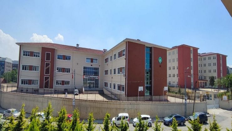 TUZLA’DA EĞİTMDE İZ BIRAKAN OKUL: MAHİR İZ AİHL PROJE OKULU