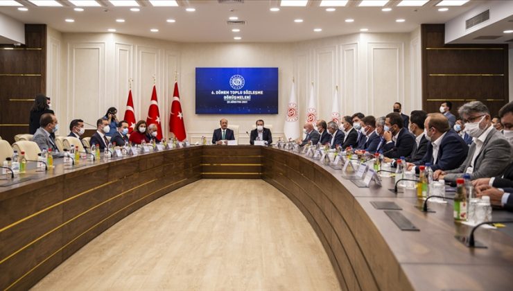 MEMUR VE MEMUR EMEKLİSİNE 2022’DE YÜZDE 5+7, 2023’TE YÜZDE 8+6 ZAM