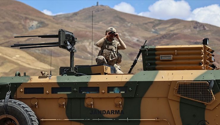 İKNA ÇALIŞMALARI SONUCU 6 TERÖRİST TESLİM OLDU