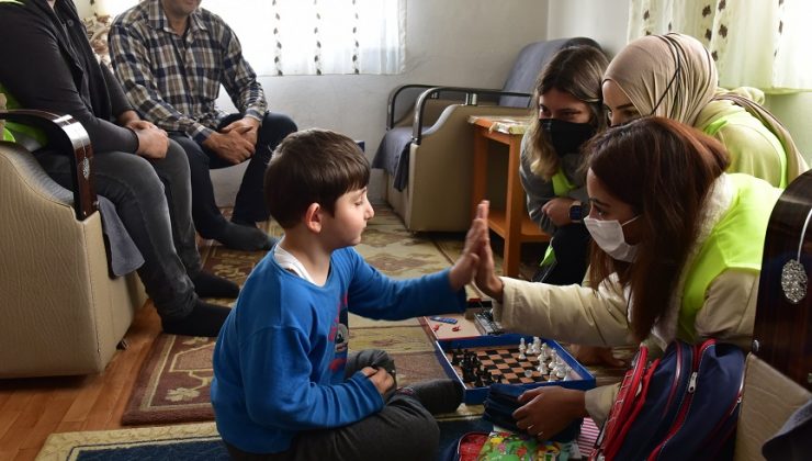 GÖNÜL ELLERİ ÇARŞISI’NDAN KASTAMONU BOZKURT’TA BULUNAN ANAOKULU’NA KIRTASİYE DESTEĞİ
