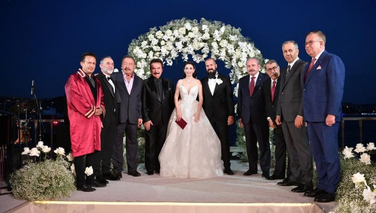 BAŞKAN YAZICI’NIN KIYDIĞI NİKAH İLE ORHAN GENCEBAY İLE SEVİM EMRE’NİN OĞLU GÖKHAN GENCEBAY DÜNYA EVİNE GİRDİ