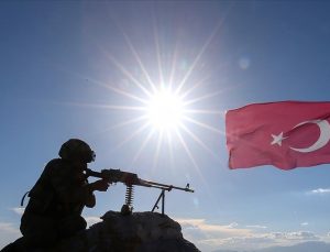 BARIŞ PINARI BÖLGESİNE SALDIRI GİRİŞİMİNDE BULUNAN 7 TERÖRİST ETKİSİZ HALE GETİRİLDİ