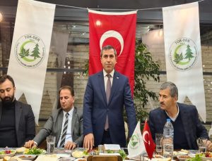 BİRLİK VE BERABERLİK İÇİNDE OLAN TUZLA TOKATLILAR DERNEĞİ İŞ İNSANLARIYLA YEMEKTE BULUŞTU