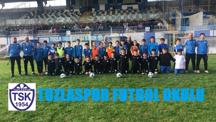TUZLASPOR FUTBOL OKULU AÇILDI