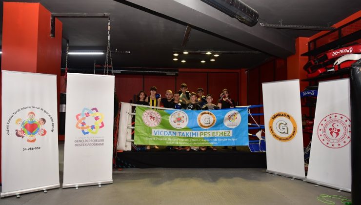 ÇOCUKLARI KÖTÜ ALIŞKANLIKLARDAN KURTARMAK İÇİN KURULAN SPOR KULÜBÜ SPORCULARI TUZLA BELEDİYESİ SPORCULARI İLE BİR ARAYA GELDİ