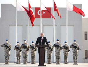 CUMHURBAŞKANI ERDOĞAN: KATAR’IN GÜVENLİK VE İSTİKRARINI KENDİ ÜLKEMİZİNKİNDEN AYRI TUTMUYORUZ