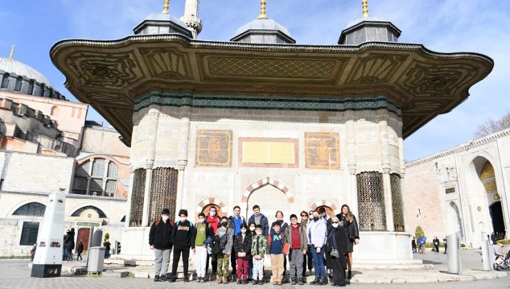TUZLALI ÇOCUKLARIN TOPKAPI SARAYI MUTLULUĞU