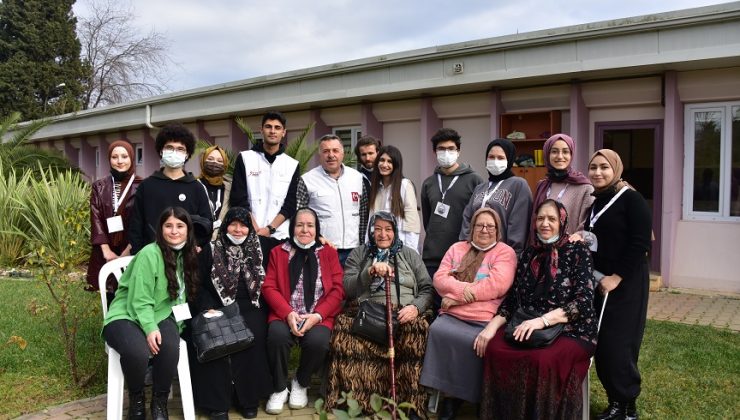 YERYÜZÜ DOKTORLARI TUZLA BELEDİYESİ YAŞLILAR MERKEZİ’Nİ ZİYARET ETTİ