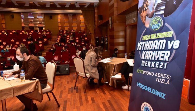 TUZLA’DA 2021 YILINDA 15 BİN KİŞİ İŞE YÖNLENDİRİLDİ