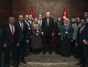 CUMHURBAŞKANI ERDOĞAN: DÖVİZ KURLARINDAKİ OYNAKLIĞIN AZALMASINDAN VE İSTİKRARIN DEVAMINDAN MEMNUNUZ