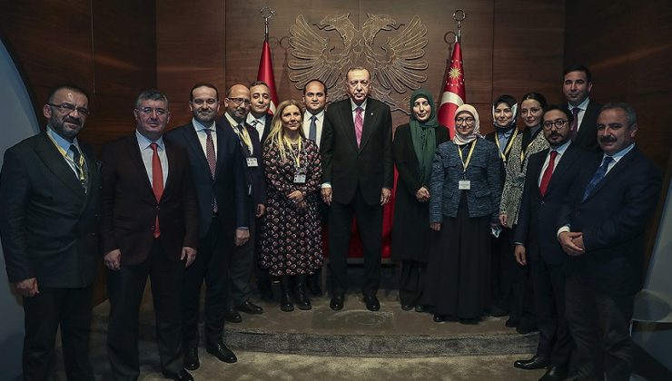 CUMHURBAŞKANI ERDOĞAN: DÖVİZ KURLARINDAKİ OYNAKLIĞIN AZALMASINDAN VE İSTİKRARIN DEVAMINDAN MEMNUNUZ