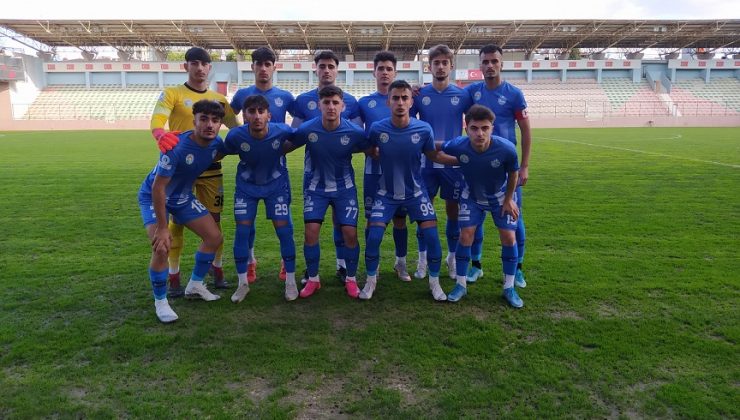 TUZLASPOR U19 BACASIZ FABRİKA ALTINORDU U19 İLE BERABERE KALDI