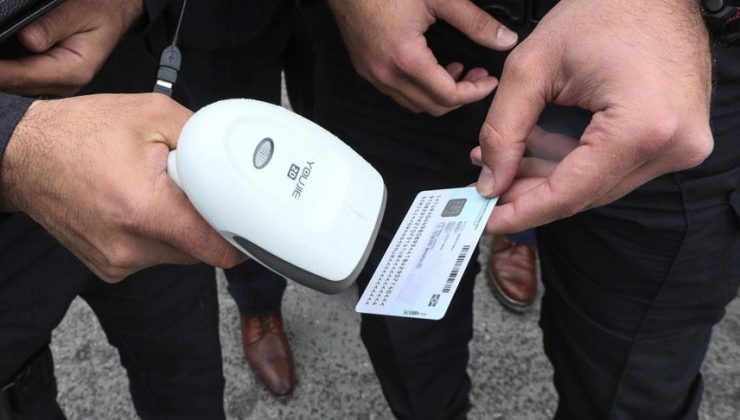 EHLİYET YENİLEMEK İÇİN GECİKMEYİN: PARA CEZASI VAR!