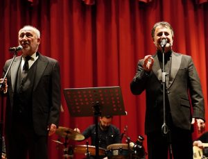 ALTAN ERKEKLİ VE VEYSEL DİKER, TUZLALI SANATSEVERLER İLE BULUŞTU