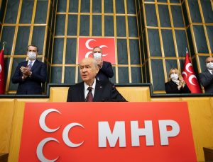 BAHÇELİ: HİÇBİR DENSİZ, AZİZ ATATÜRK VE ÇANAKKALE ÜZERİNDEN YENİ BİR KUTUPLAŞMA SAYFASI AÇMAYA YELTENMEMELİDİR