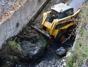 TUZLA’DA BAHAR ÇALIŞMALARI SÜRÜYOR