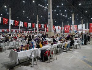 2 MİLYON İSTANBULLU ALIŞVERİŞ FESTİVALİNE AKIN ETTİ