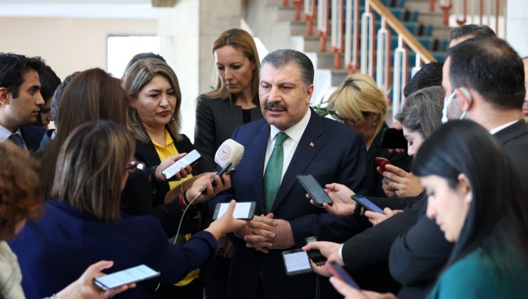 SAĞLIK BAKANI FAHRETTİN KOCA: MAYMUN ÇİÇEĞİ HASTALIĞININ PANDEMİ SEBEBİ OLACAĞINA İNANMIYORUM