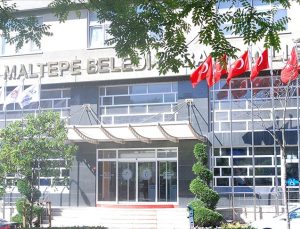 MALTEPE BELEDİYESİNDEKİ RÜŞVET OPERASYONUNDA YAKALANAN 19 ZANLI ADLİYEYE SEVK EDİLDİ