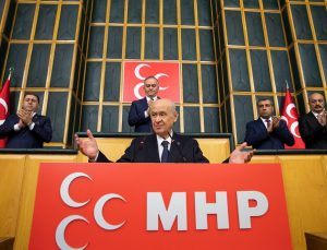 BAHÇELİ: POLİSE EL KALDIRAN MİLLETVEKİLİ MÜSVEDDELERİNİN TBMM’DE YERİ OLAMAZ