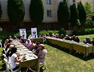 TUZLA BELEDİYESİ MUTFAK AKADEMİSİ ÖĞRENCİLERİ TÜRK MUTFAĞI HAFTASI ETKİNLİĞİ DÜZENLEDİ