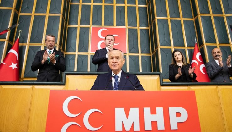 BAHÇELİ’DEN KILIÇDAROĞLU’NA TEPKİ: ADAMSAN KARARINI AÇIKLA!