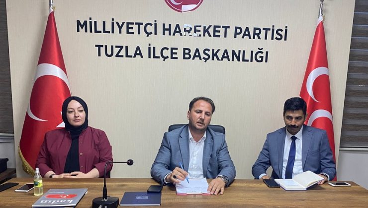 MHP TUZLA’DA DİVAN KURULU DEĞİŞTİ